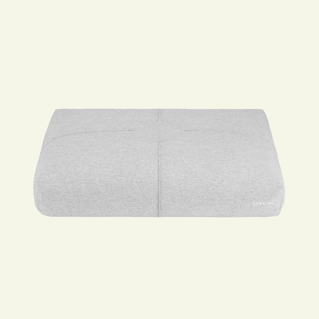 Finno | Coussin design pour chien déhoussable - Jean - Poil - Gris clair