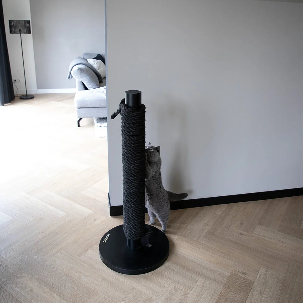 Totem | Griffoir de compétition en bois et sisal pour chat