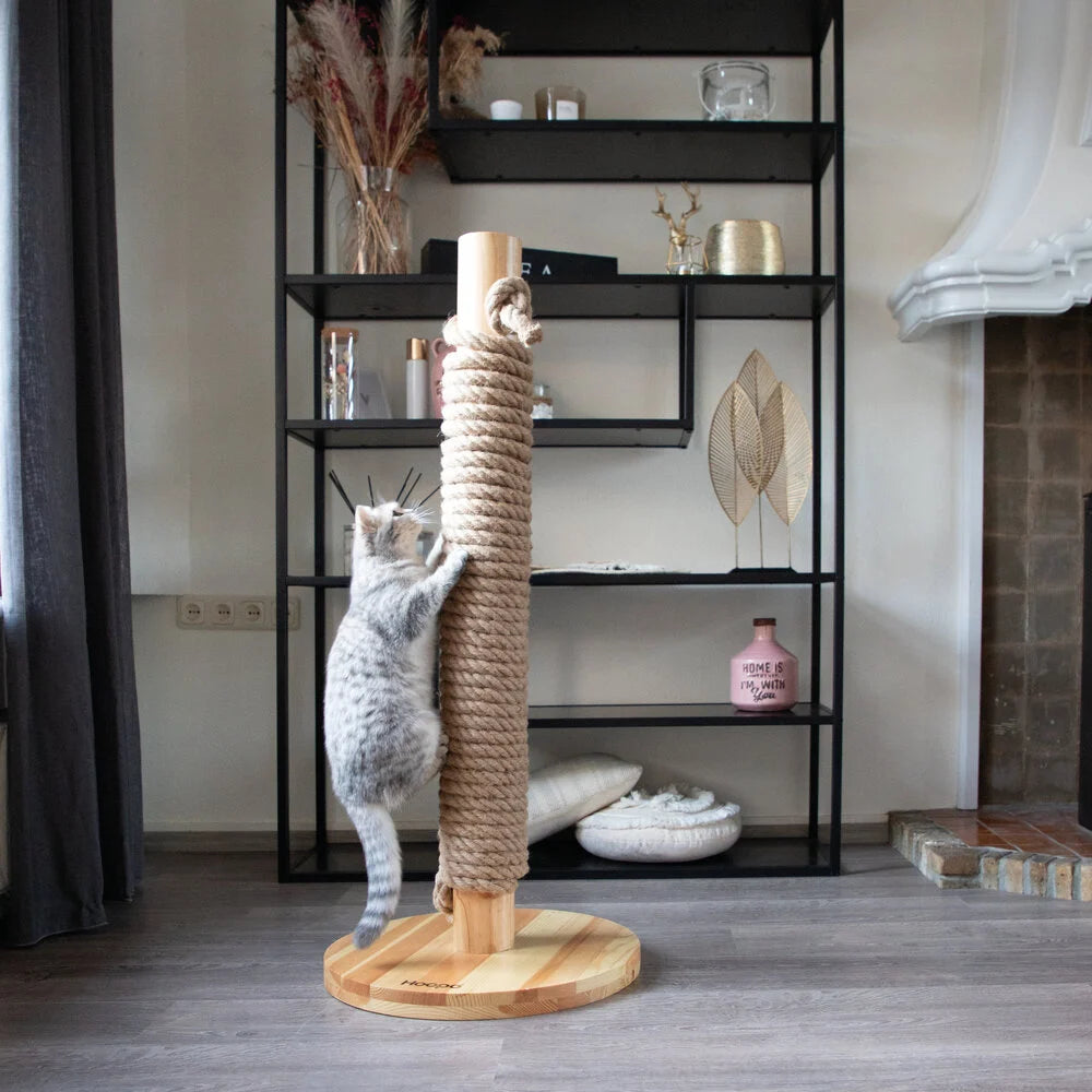 Totem | Griffoir de compétition en bois et sisal pour chat