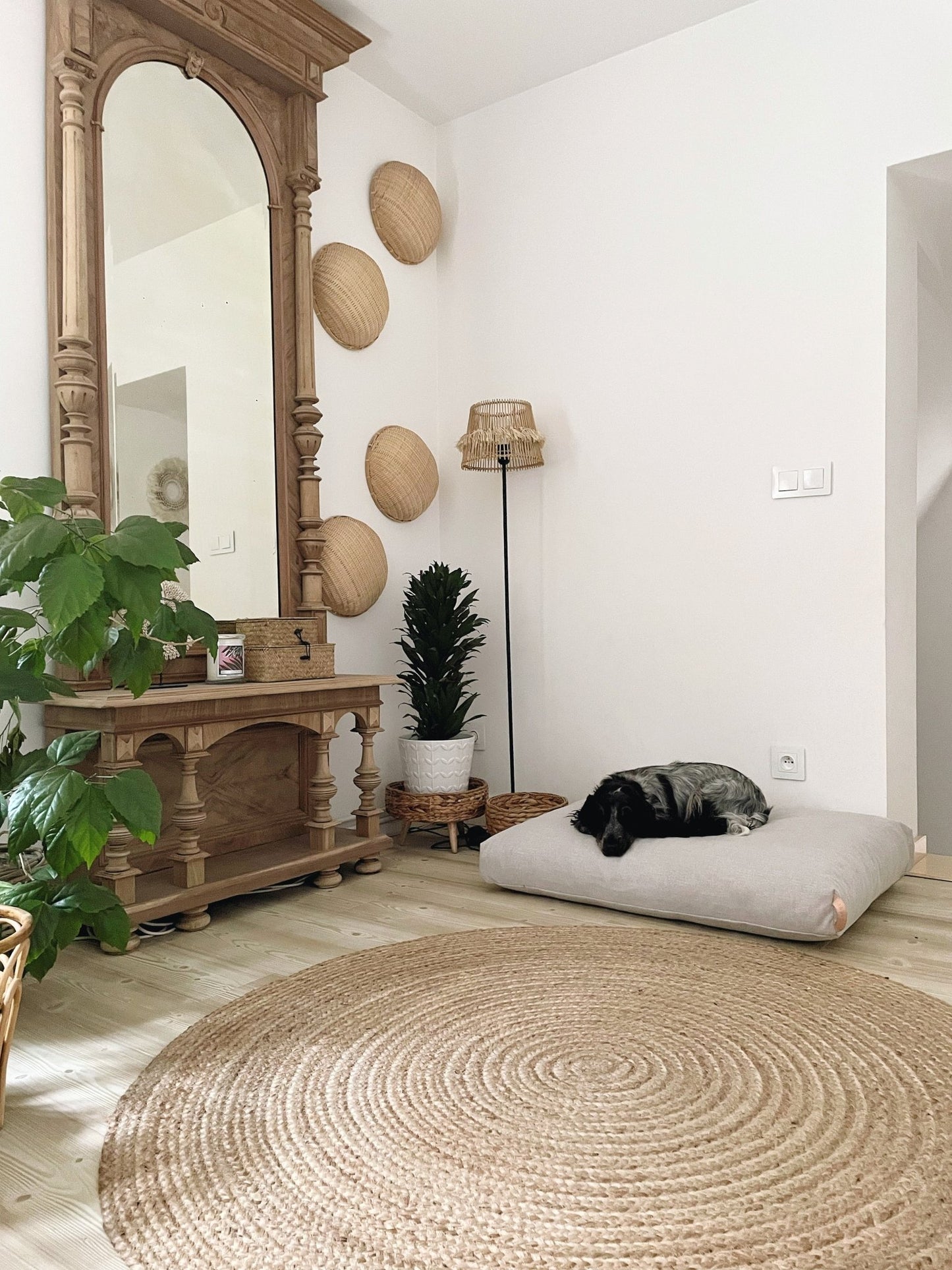 Kiima | Coussin orthopédique pour chien, housse amovible et poignée cuir - Jean - Poil - Beige