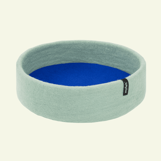 Panier pour chat en laine feutrée naturelle vert sauge, personnalisable - Jean - Poil - Bleu