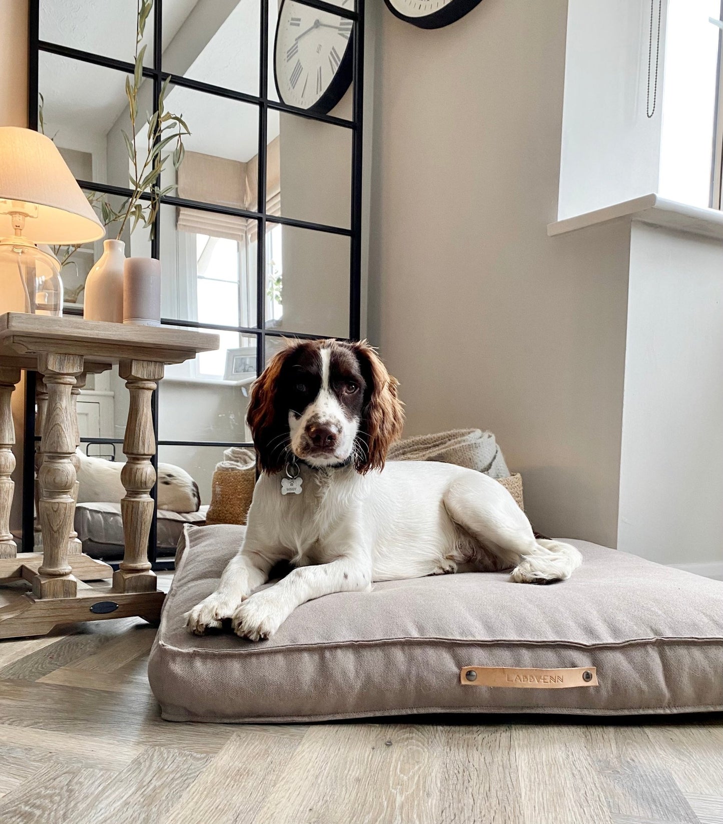 Tove | Matelas orthopédique pour chien Tove - housse amovible - Jean - Poil - Marron